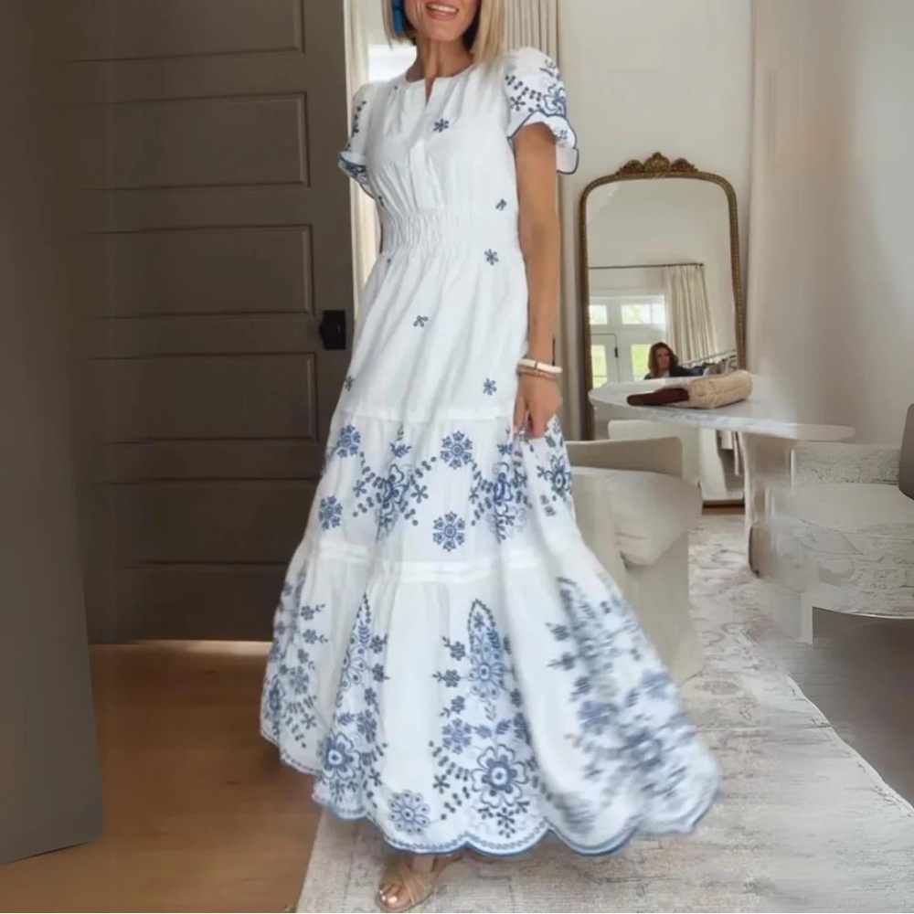 Anthropologie stunning Somerset Maxi Dress Eyelet Edition white blue